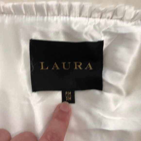 Shrug - Picture 3 of 4